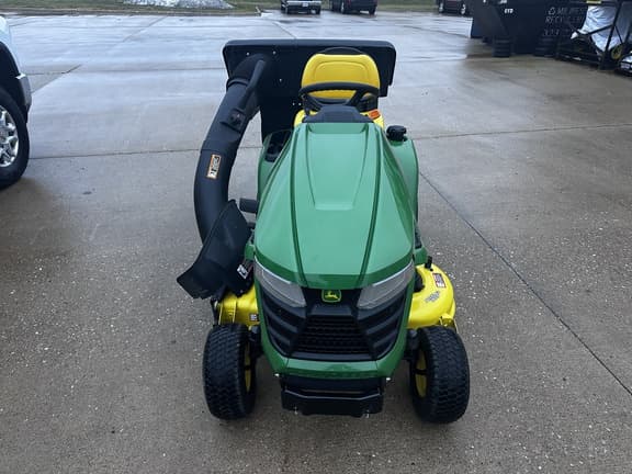 Image of John Deere X370 equipment image 1