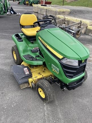 Image of John Deere X370 equipment image 1