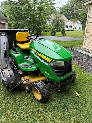 Image of John Deere X380 equipment image 1
