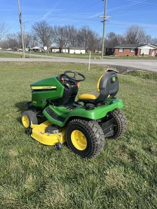 Image of John Deere X380 equipment image 1