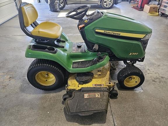 Image of John Deere X380 equipment image 1