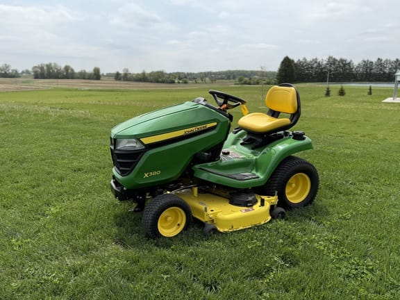 Main image John Deere X380
