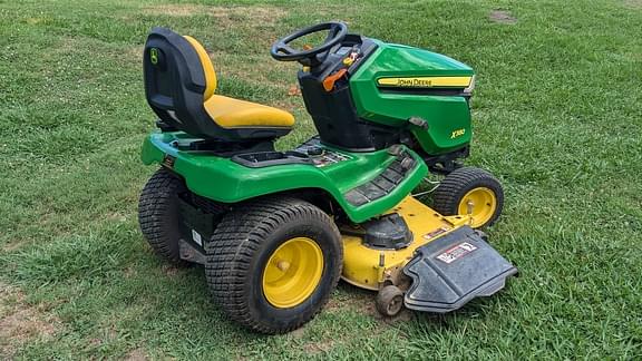 Image of John Deere X380 equipment image 3