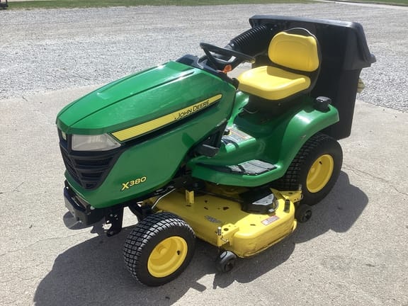2016 John Deere X380 Equipment Image0