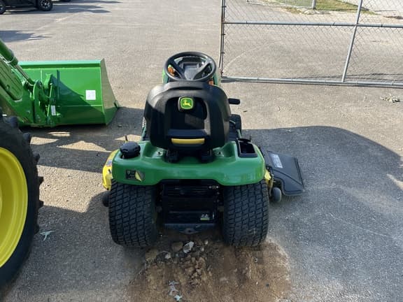 Image of John Deere X380 equipment image 3