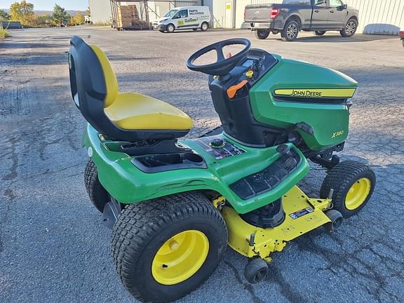 Image of John Deere X380 equipment image 4