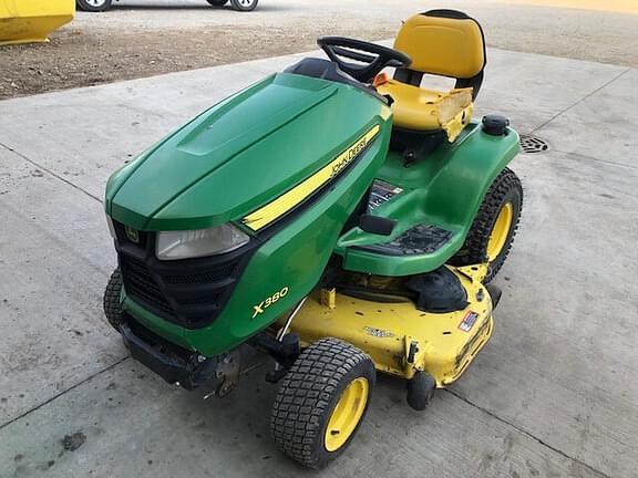 Image of John Deere X380 equipment image 1