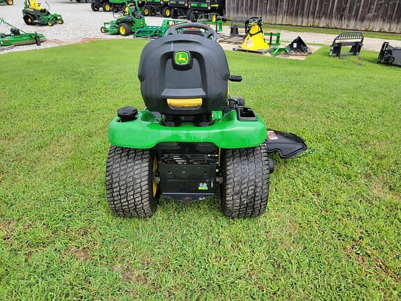 Image of John Deere X380 equipment image 4