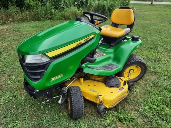 Image of John Deere X384 equipment image 3