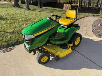 Main image John Deere X384