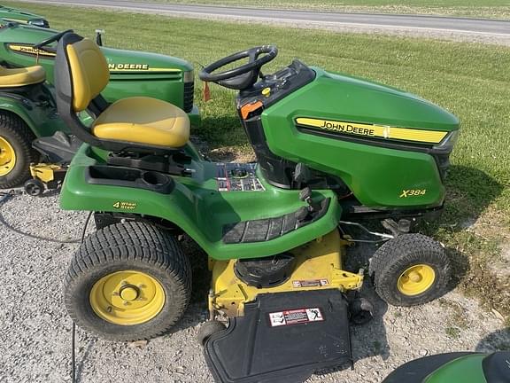 Image of John Deere X384 equipment image 2