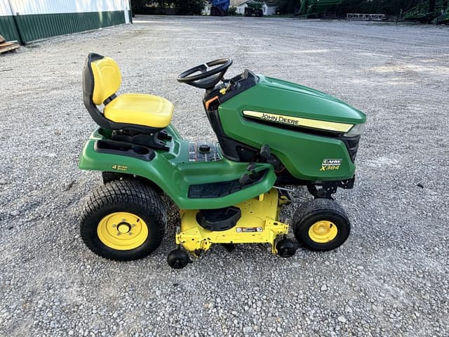 Image of John Deere X384 equipment image 3