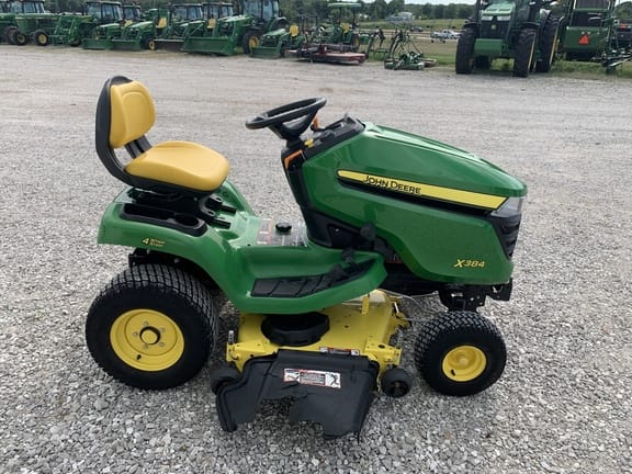 Main image John Deere X384