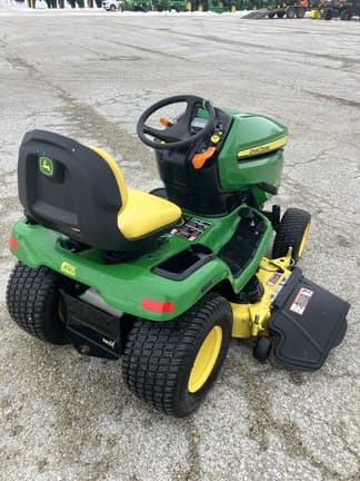 Image of John Deere X390 equipment image 3