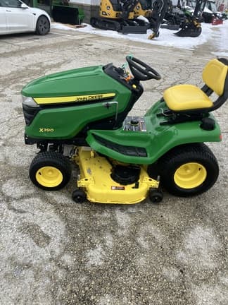 Image of John Deere X390 equipment image 1