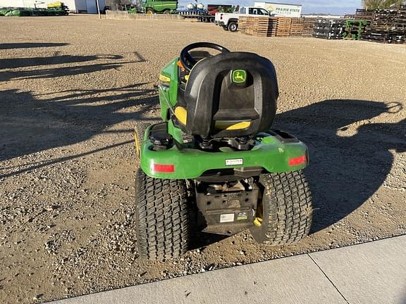 Image of John Deere X390 equipment image 1