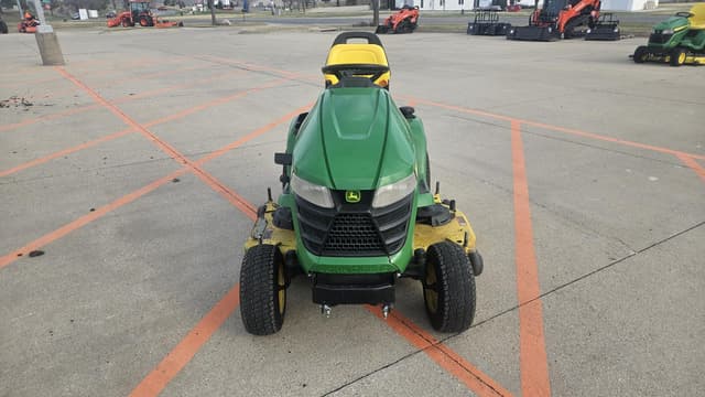 Image of John Deere X390 equipment image 1