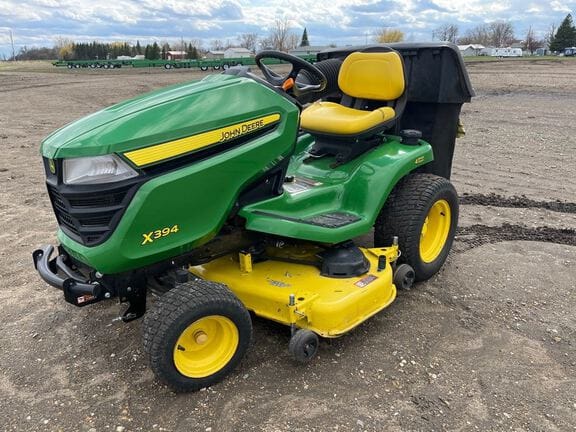 2016 John Deere X394 Equipment Image0