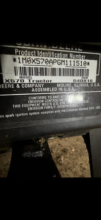 Image of John Deere X570 equipment image 4