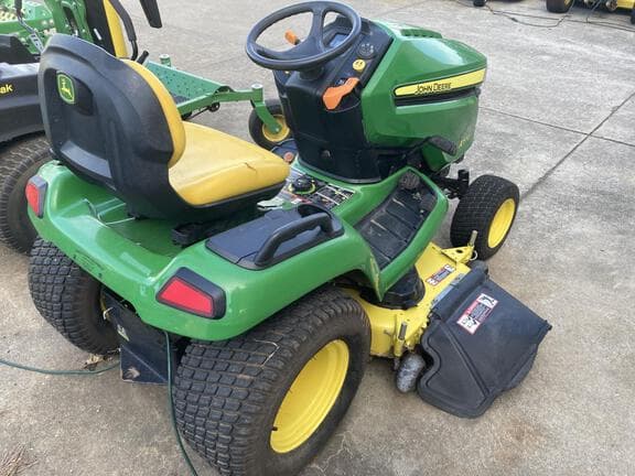 Image of John Deere X570 equipment image 1