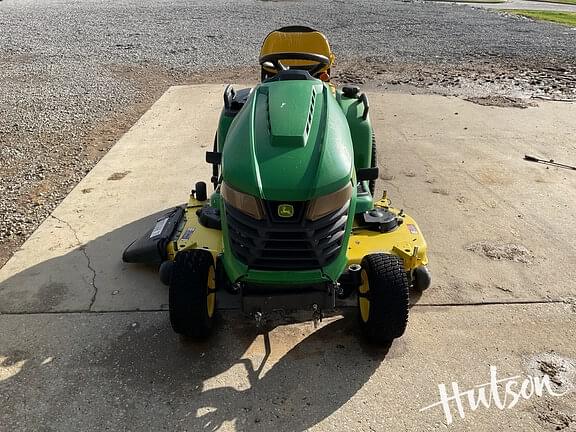 Image of John Deere X570 equipment image 1