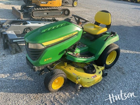 Image of John Deere X570 equipment image 1