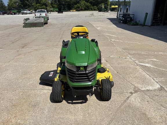Image of John Deere X570 equipment image 2