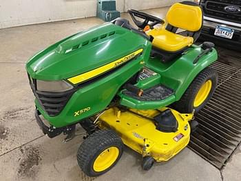 2016 John Deere X570 Equipment Image0