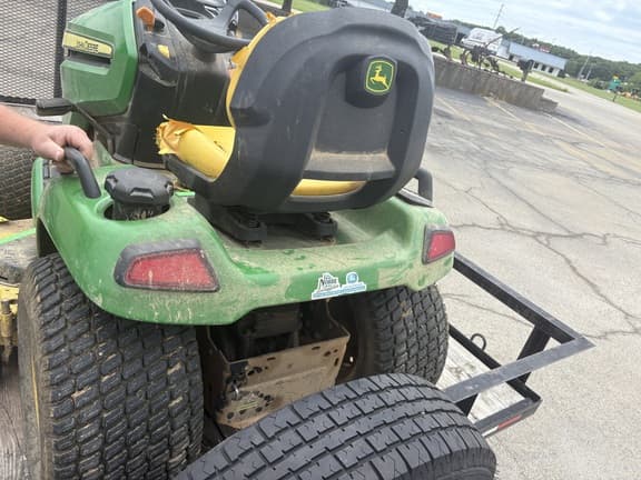 Image of John Deere X570 equipment image 2