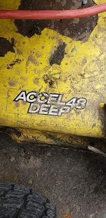 Image of John Deere X570 equipment image 4