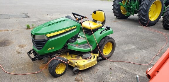 Main image John Deere X570