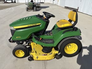 2016 John Deere X570 Image