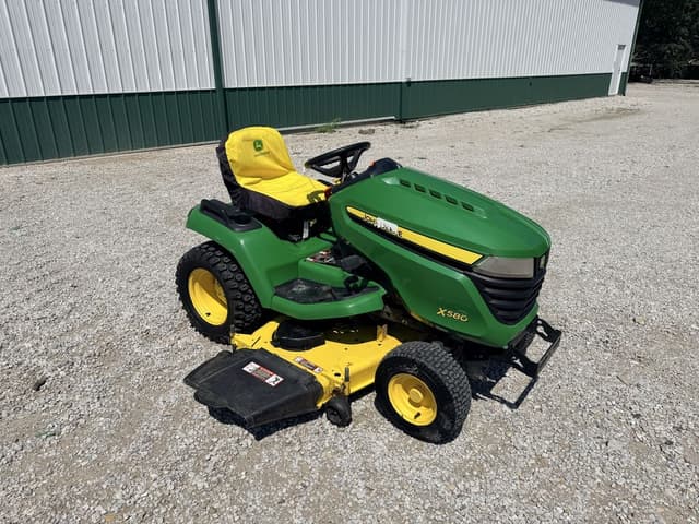 Image of John Deere X580 equipment image 1