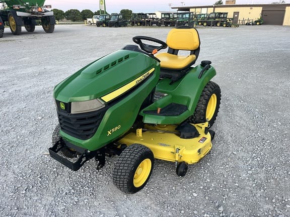 2016 John Deere X580 Equipment Image0