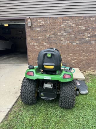 Image of John Deere X580 equipment image 3