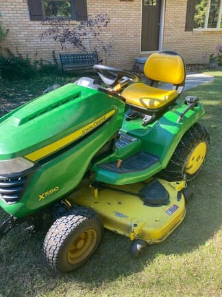 Image of John Deere X580 Image 0