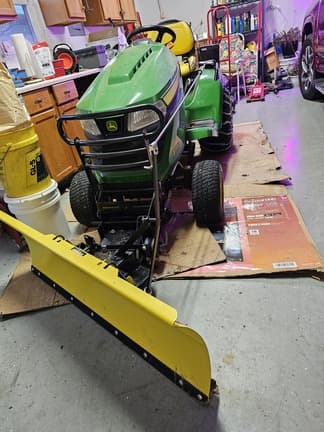 Main image John Deere X580