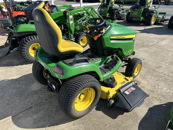 Image of John Deere X584 equipment image 3