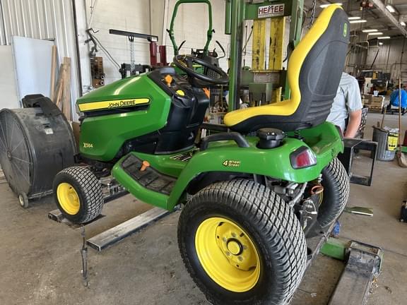 Image of John Deere X584 equipment image 3