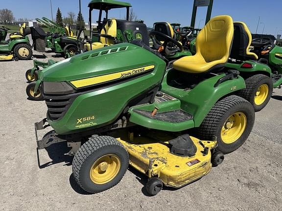 Image of John Deere X584 equipment image 1