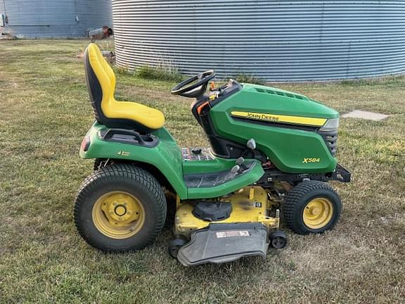 Image of John Deere X584 equipment image 1