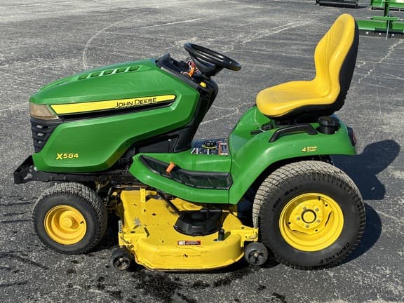 Image of John Deere X584 equipment image 1