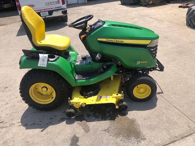 Image of John Deere X590 equipment image 1