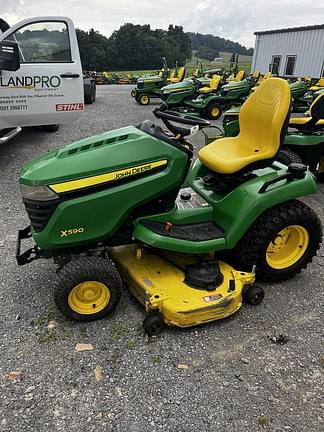 Image of John Deere X590 equipment image 2