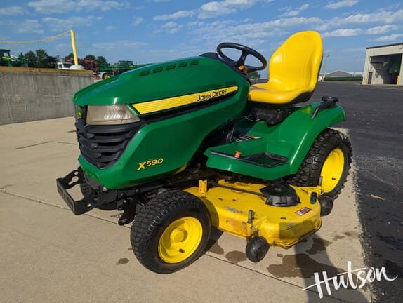 Image of John Deere X590 equipment image 1