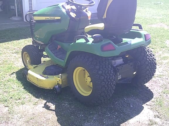 Image of John Deere X590 equipment image 4