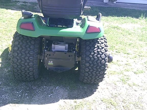 Image of John Deere X590 equipment image 3