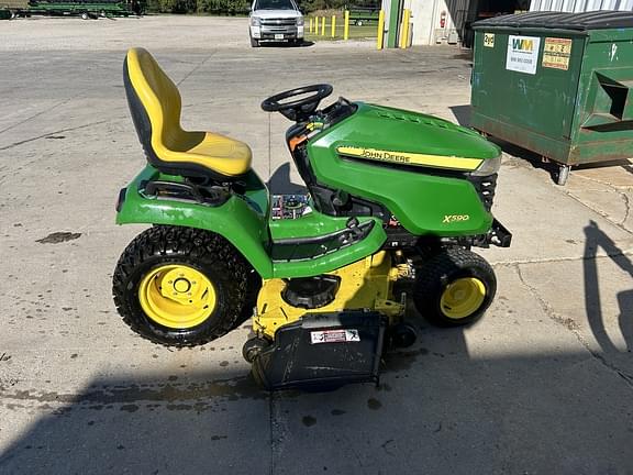 Image of John Deere X590 equipment image 4