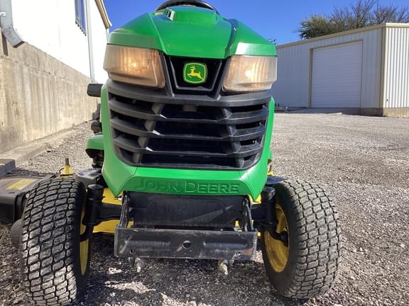 Image of John Deere X590 equipment image 3