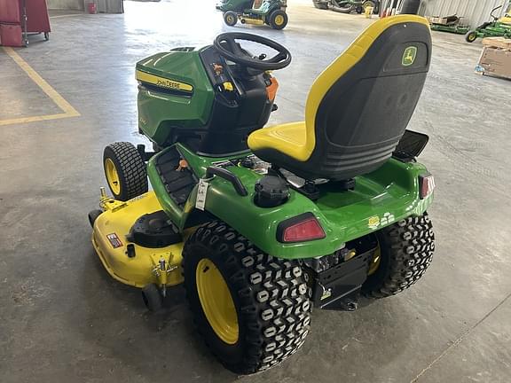 Image of John Deere X590 equipment image 3